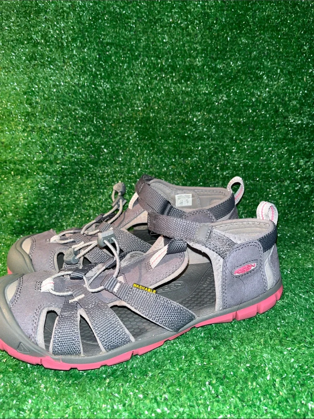 KEEN SEACAMP II CNX 1020702 youth 4/w6